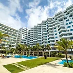 Apartamento en Condominio con Salida al Mar MORROS EPIC