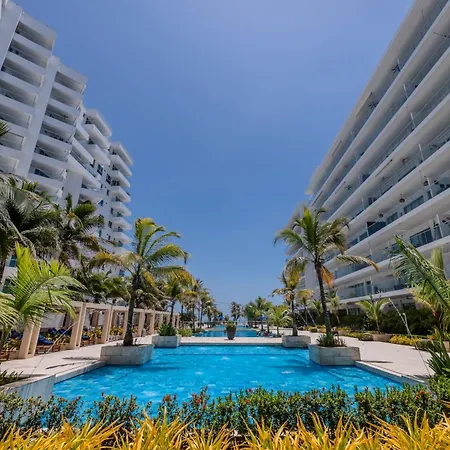 Apartamento En Con Salida Al Mar Morros Epic Cartagena
